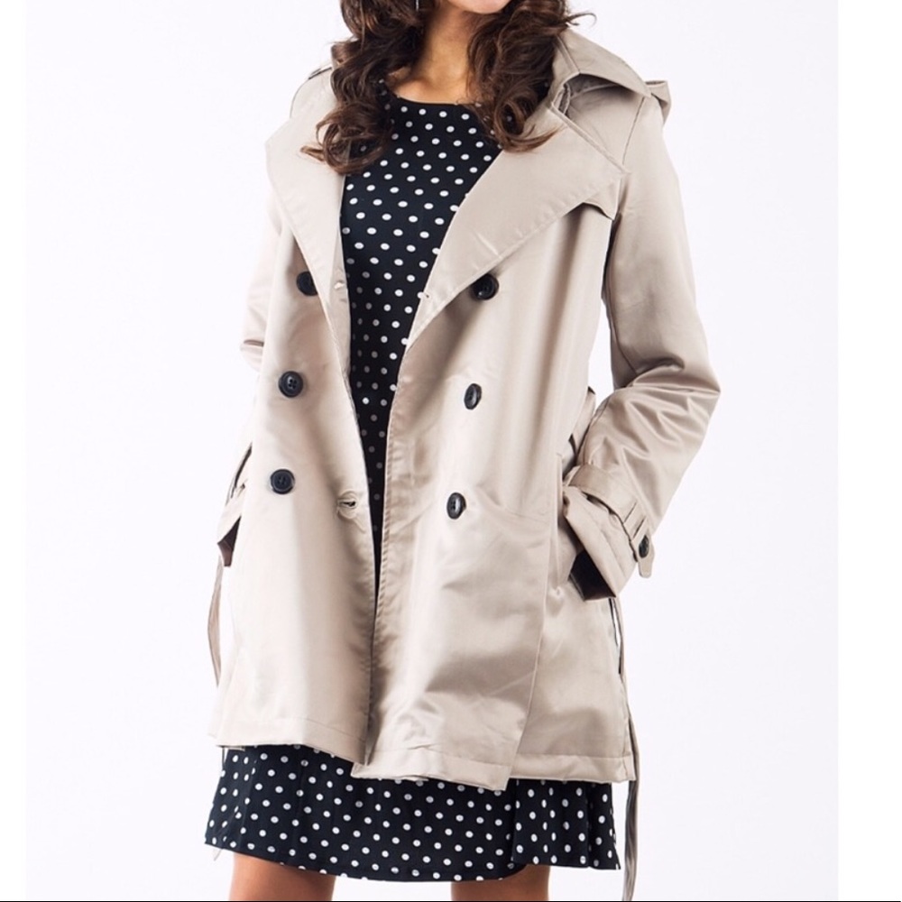 BRAND NEW Trench Coat Beige Rain jacket  S- M-XL